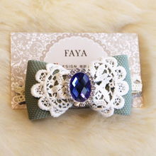 文藝淺藍(lán) 一枚復(fù)古花邊藍(lán)寶石發(fā)夾，承載時(shí)光的禮物
